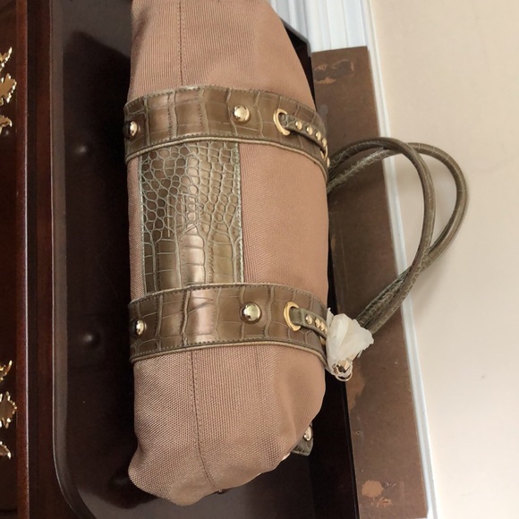 Kathy van Zeeland Purse - Picture 6 of 6